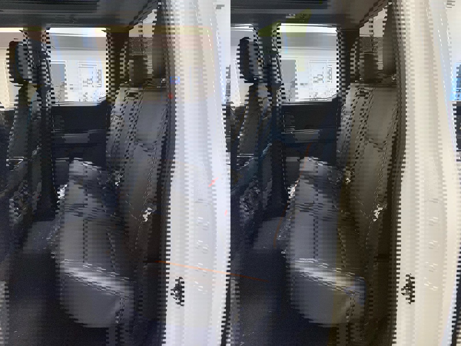 New 2026 Ford F350 Lariat w/ Black Appearance Package image 16