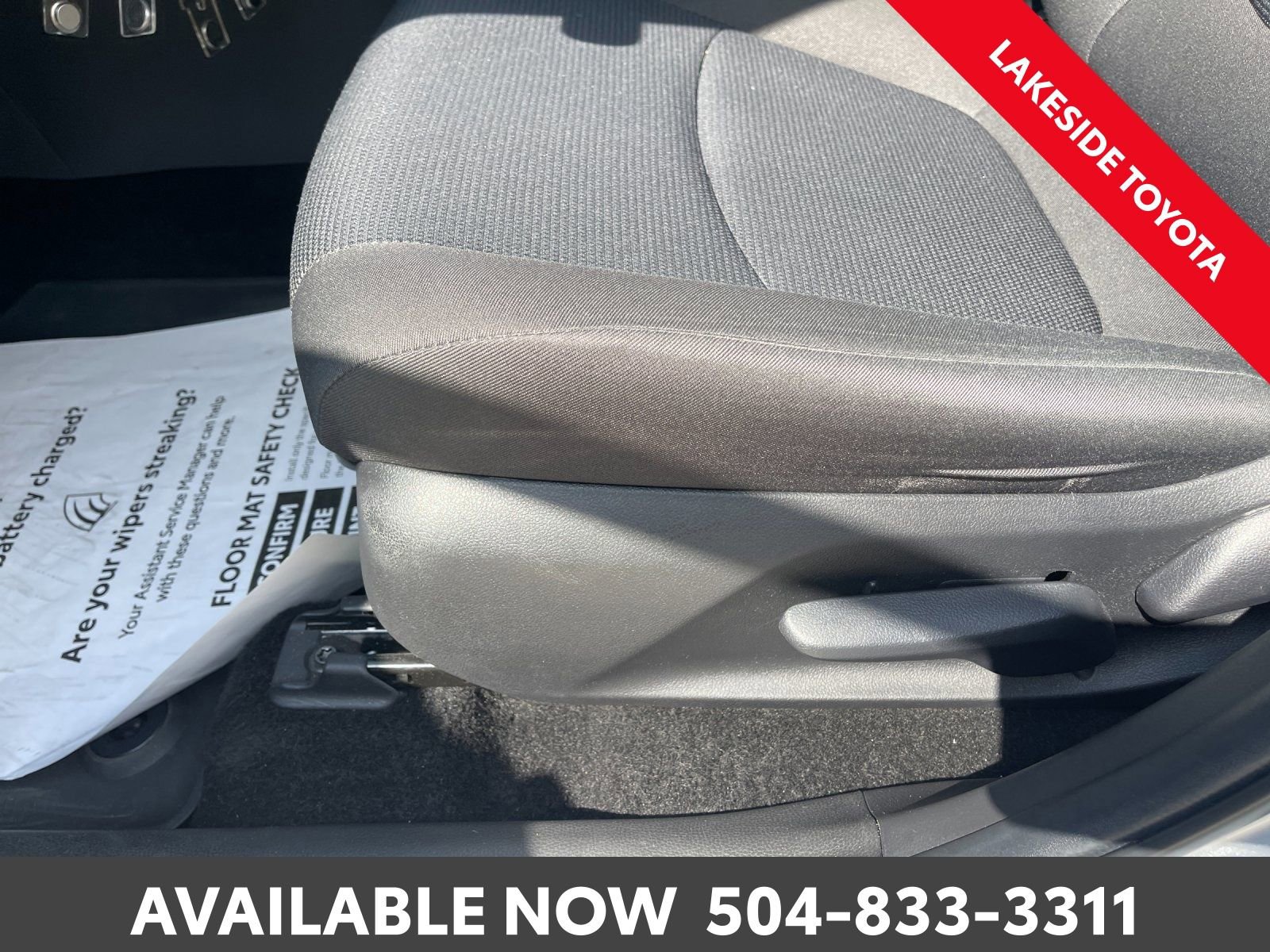 Used 2023 Toyota RAV4 LE image 28