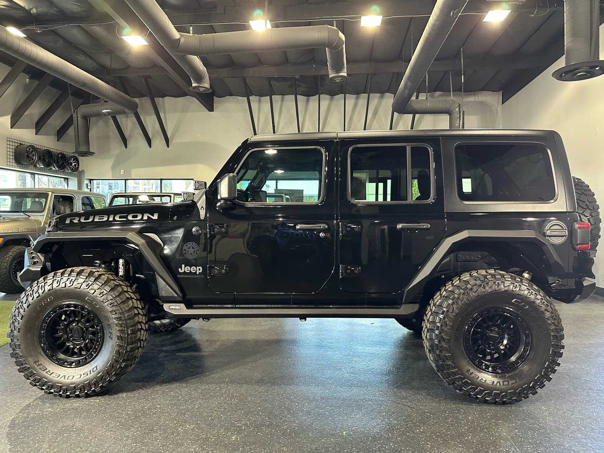 Used 2024 Jeep Wrangler Unlimited Rubicon image 8