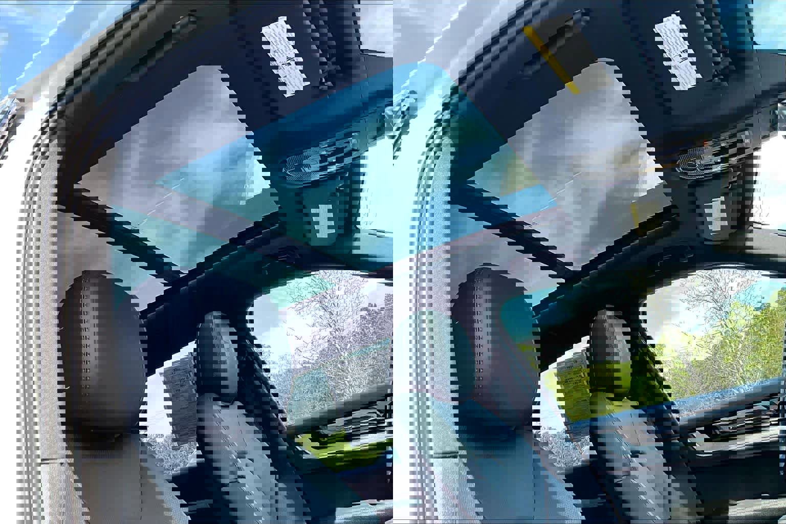 Used 2025 Porsche Cayenne image 14