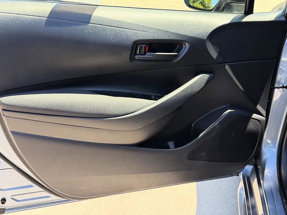 Used 2026 Toyota Corolla LE FWD image 20