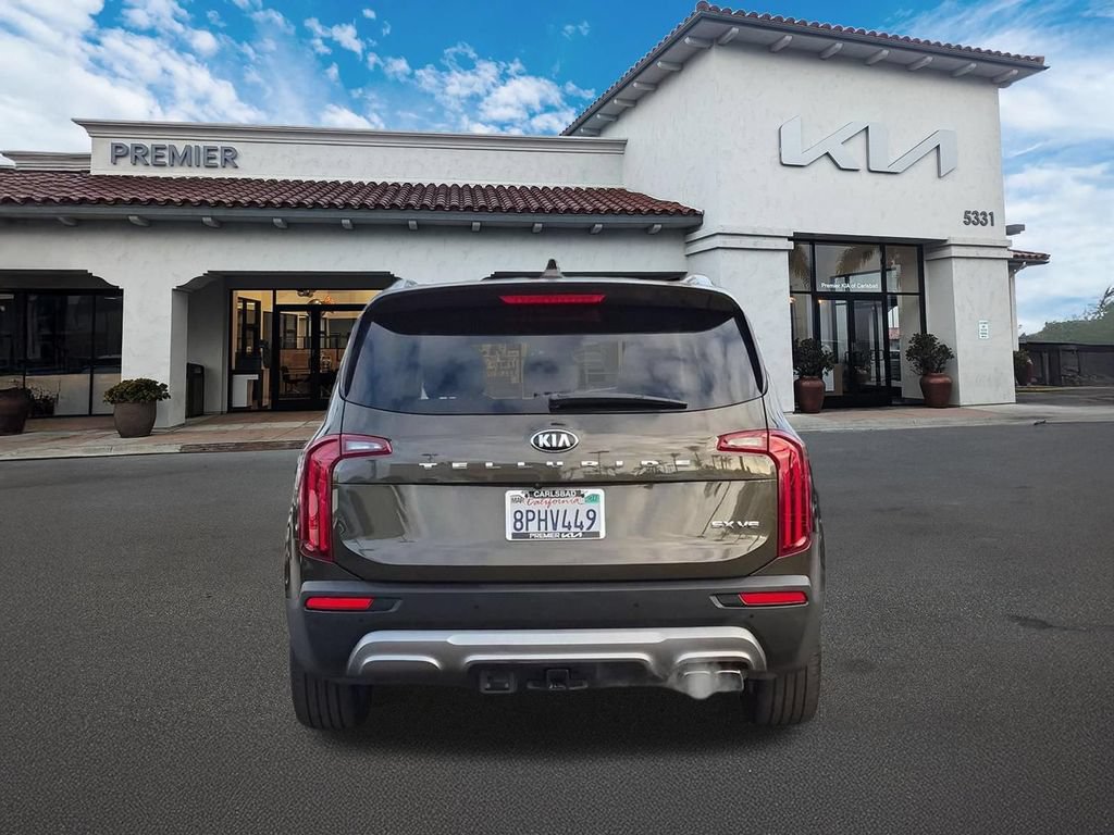 Used 2020 Kia Telluride SX w/ Towing Package FWD image 7