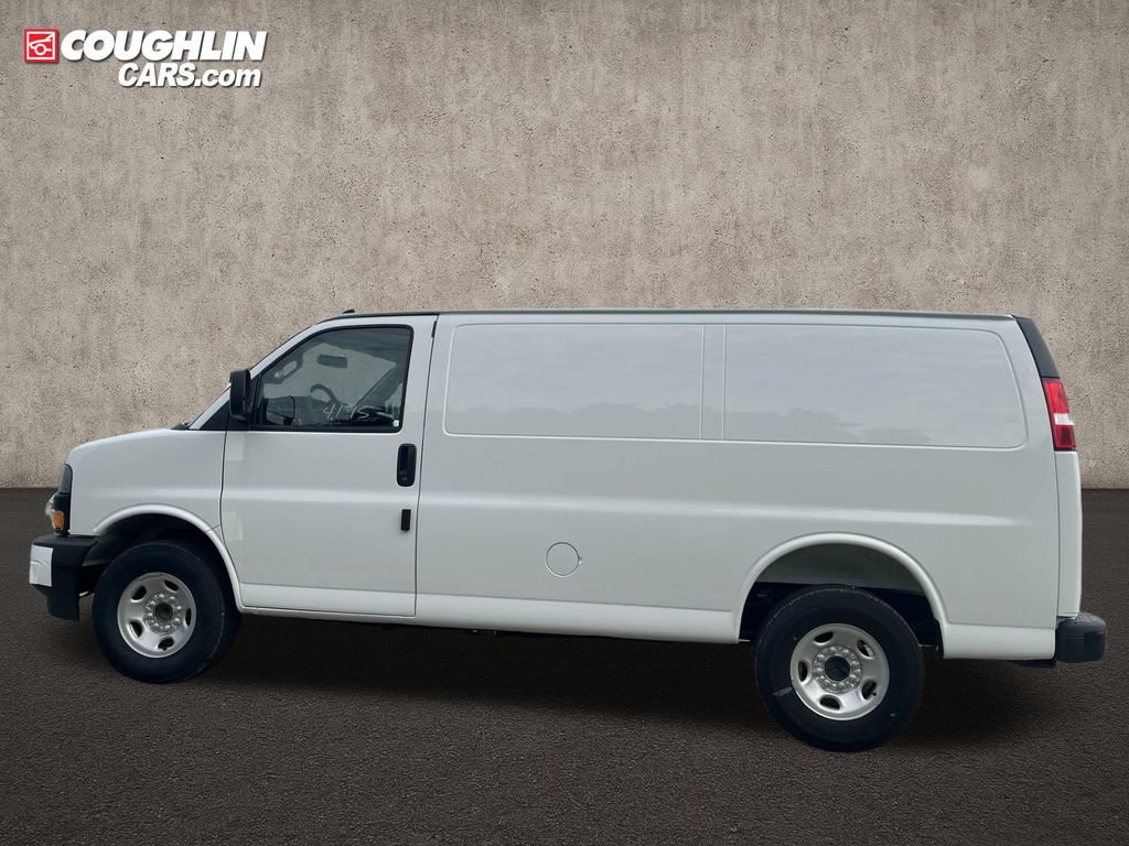 New 2026 Chevrolet Express 3500 w/ Driver Convenience Package RWD image 2