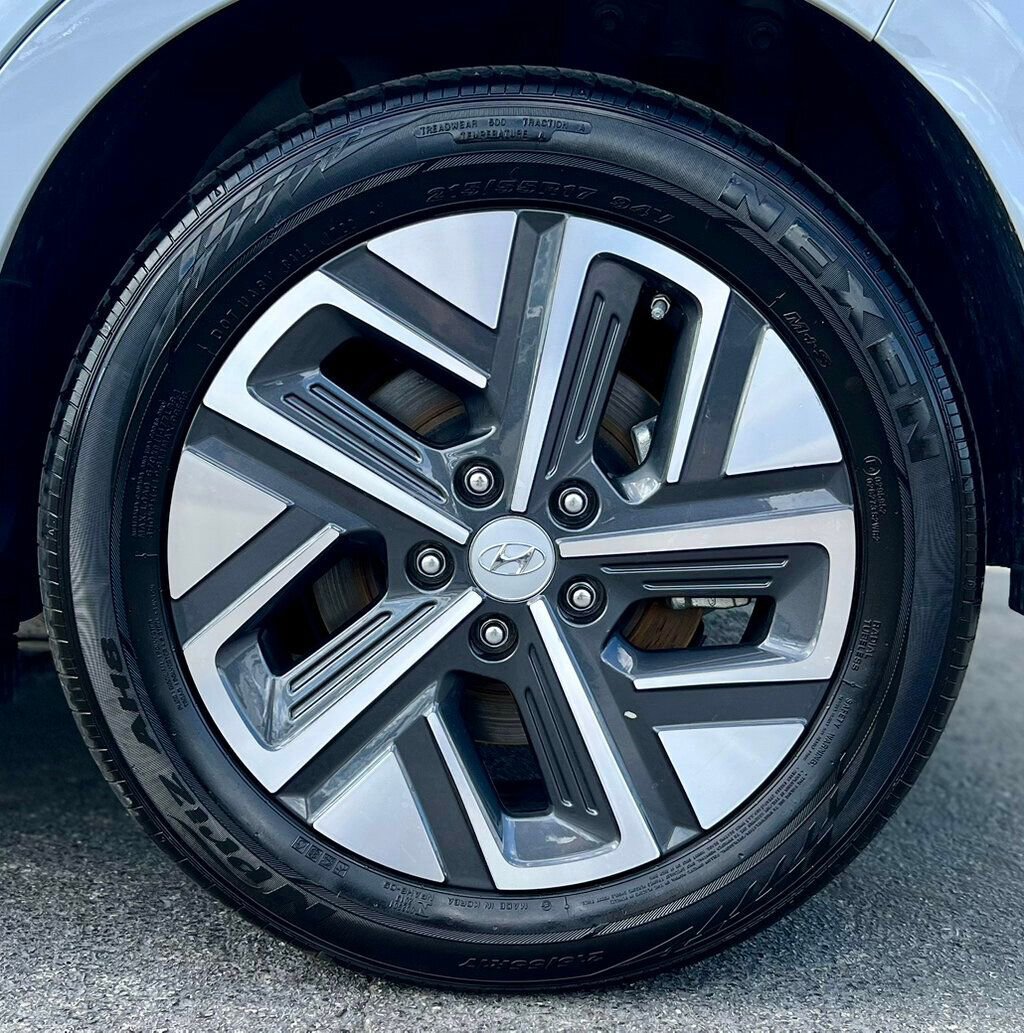 Used 2022 Hyundai Kona SEL w/ Convenience Package FWD image 27