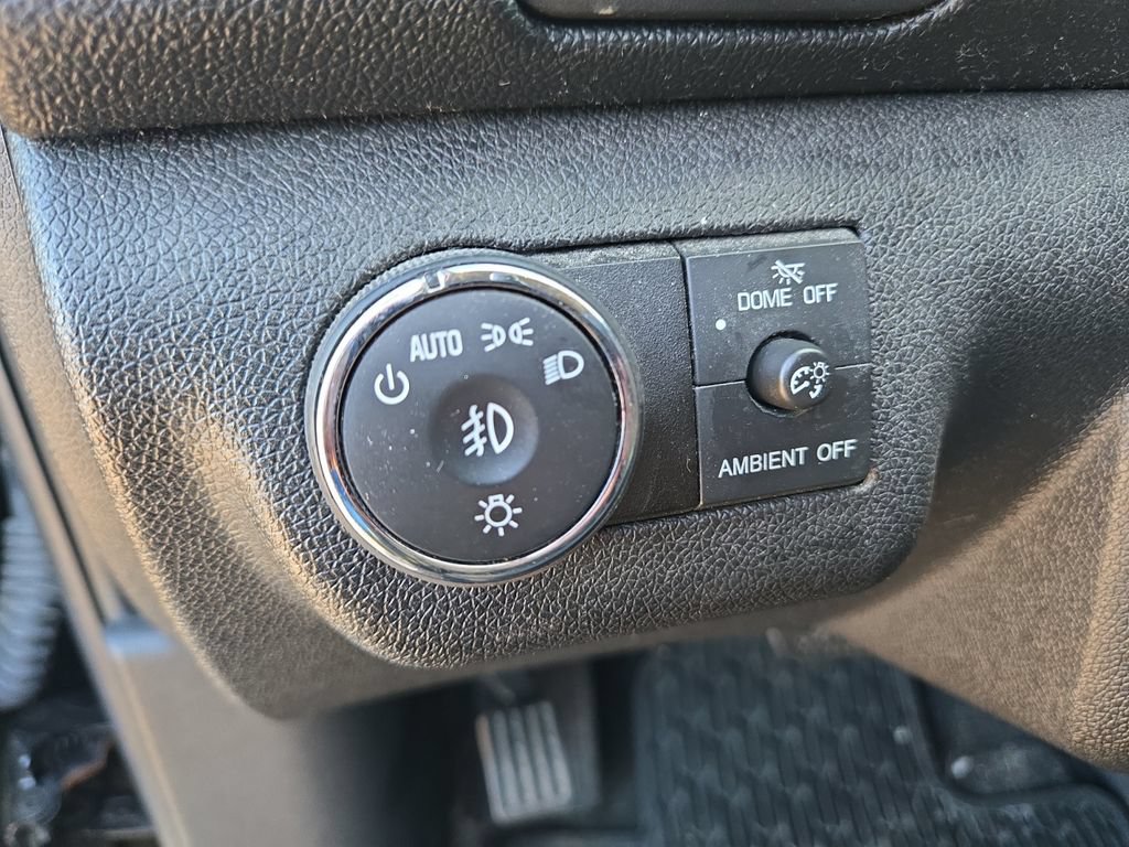 Used 2016 Chevrolet Traverse LT w/ Style and Technology Package AWD/4WD image 19