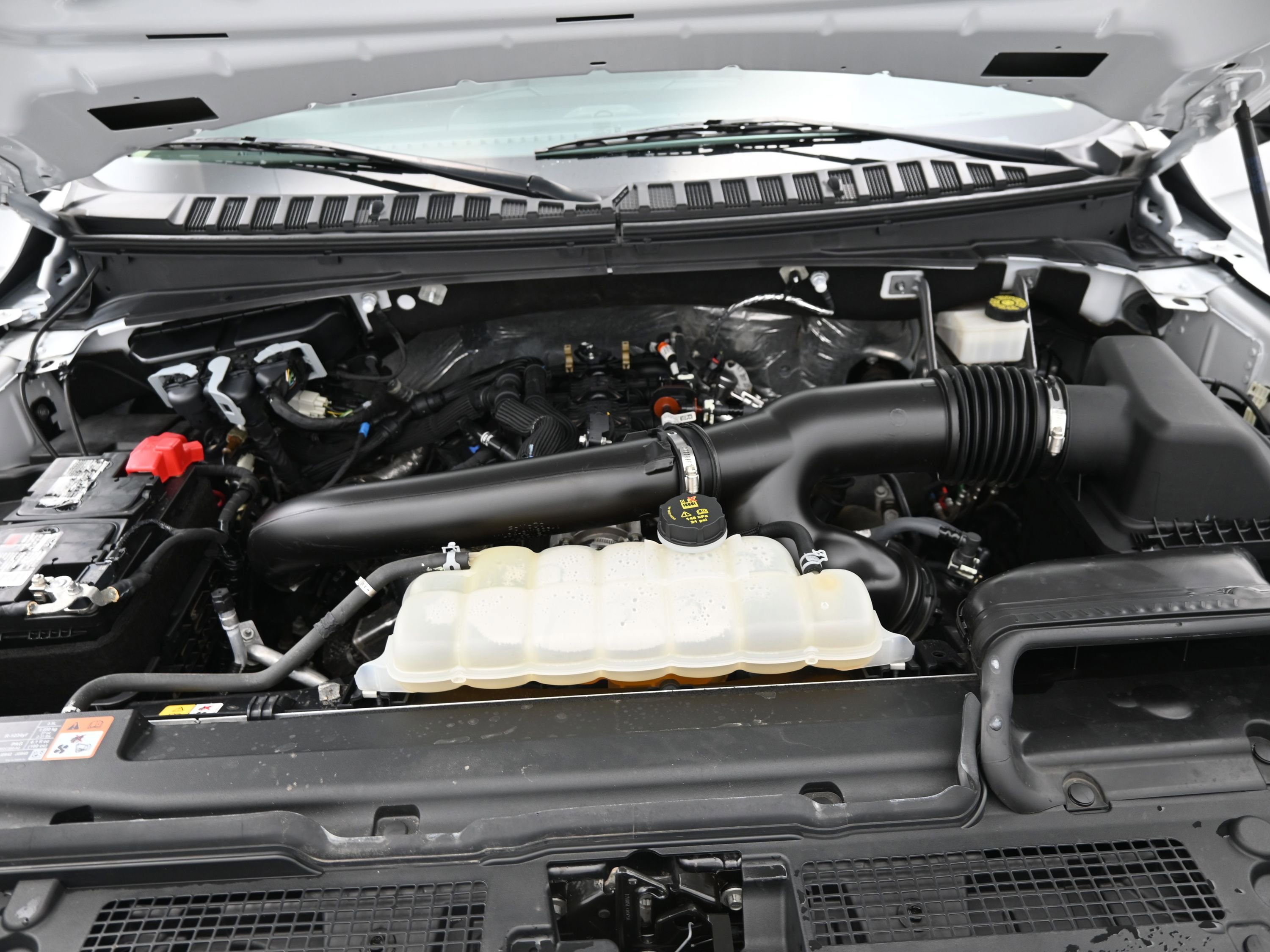 Used 2024 Ford Expedition Max XLT image 22