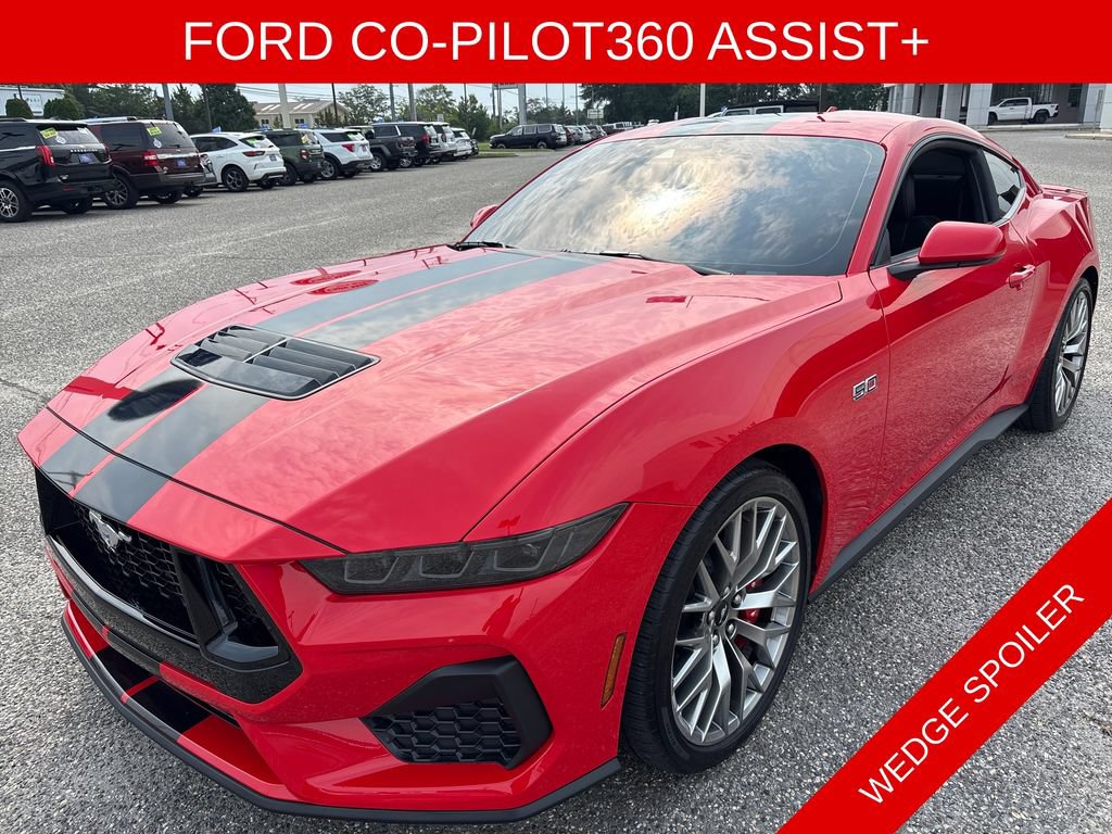Used 2025 Ford Mustang GT Premium RWD image 4