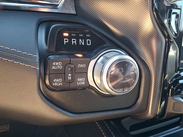 Used 2022 RAM 1500 Limited w/ Body Color Bumper Group image 14