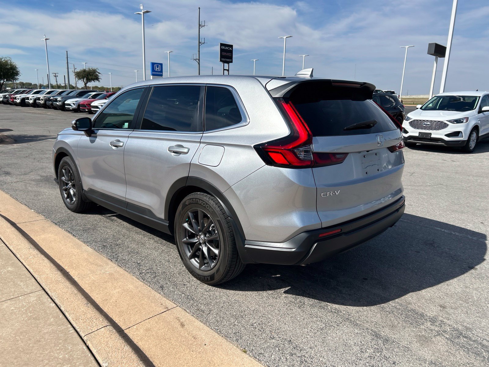 Used 2026 Honda CR-V EX-L image 8