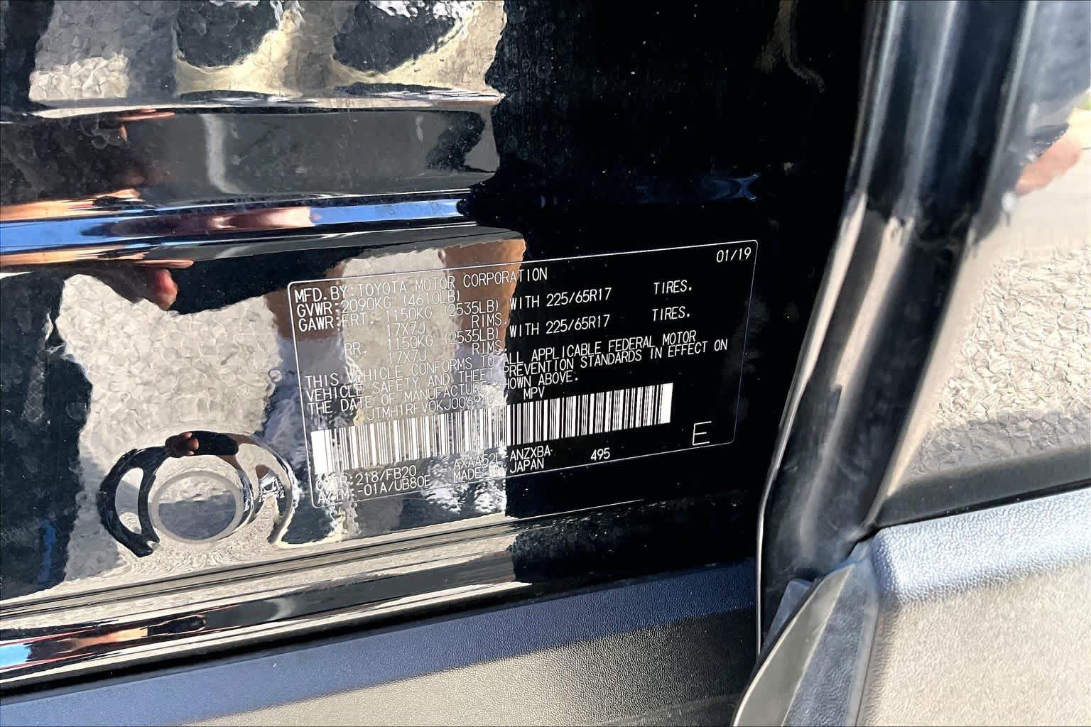 Used 2019 Toyota RAV4 LE w/ Carpet Mat Package FWD image 37