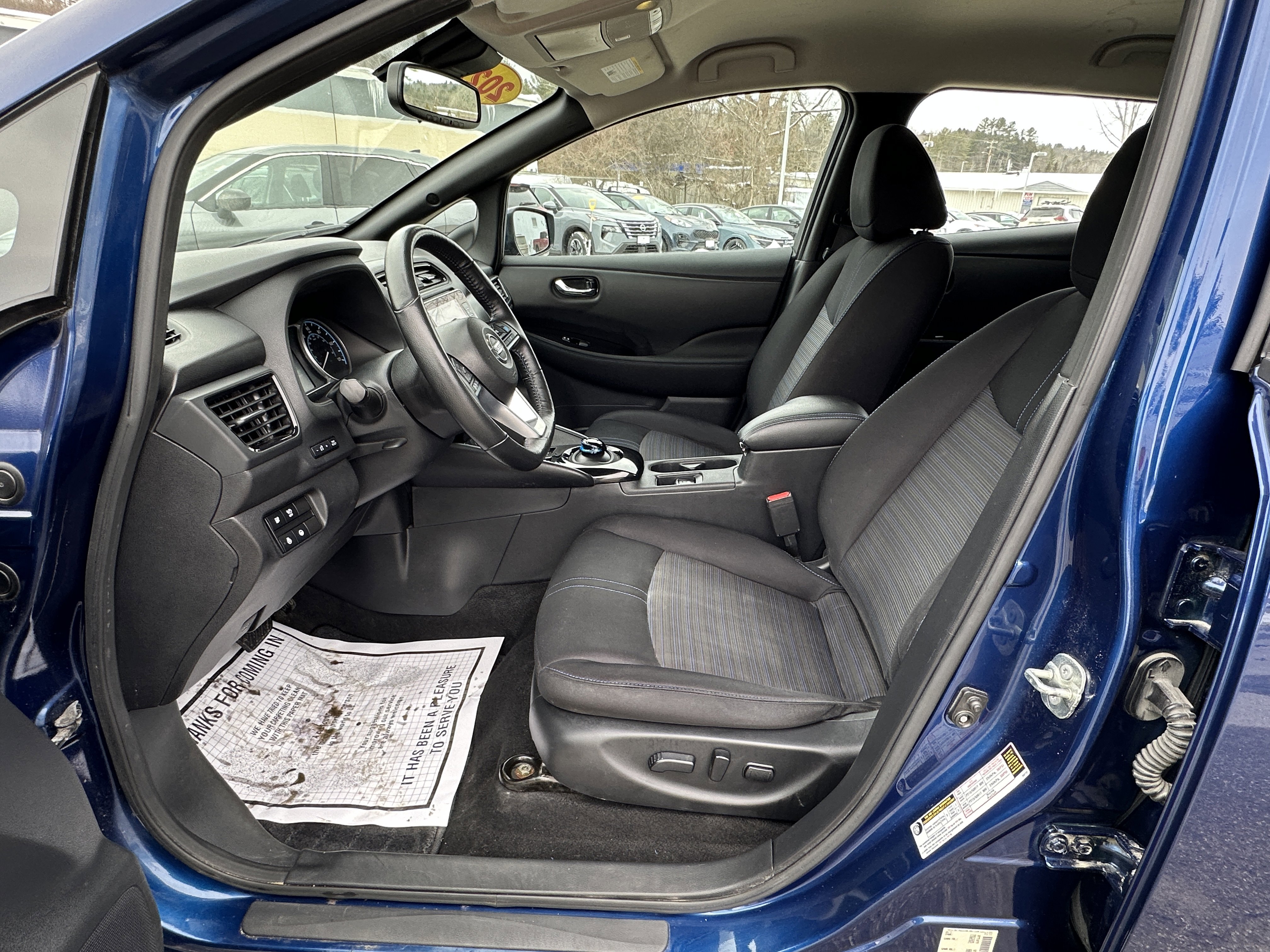 Used 2022 Nissan Leaf SV Plus image 13