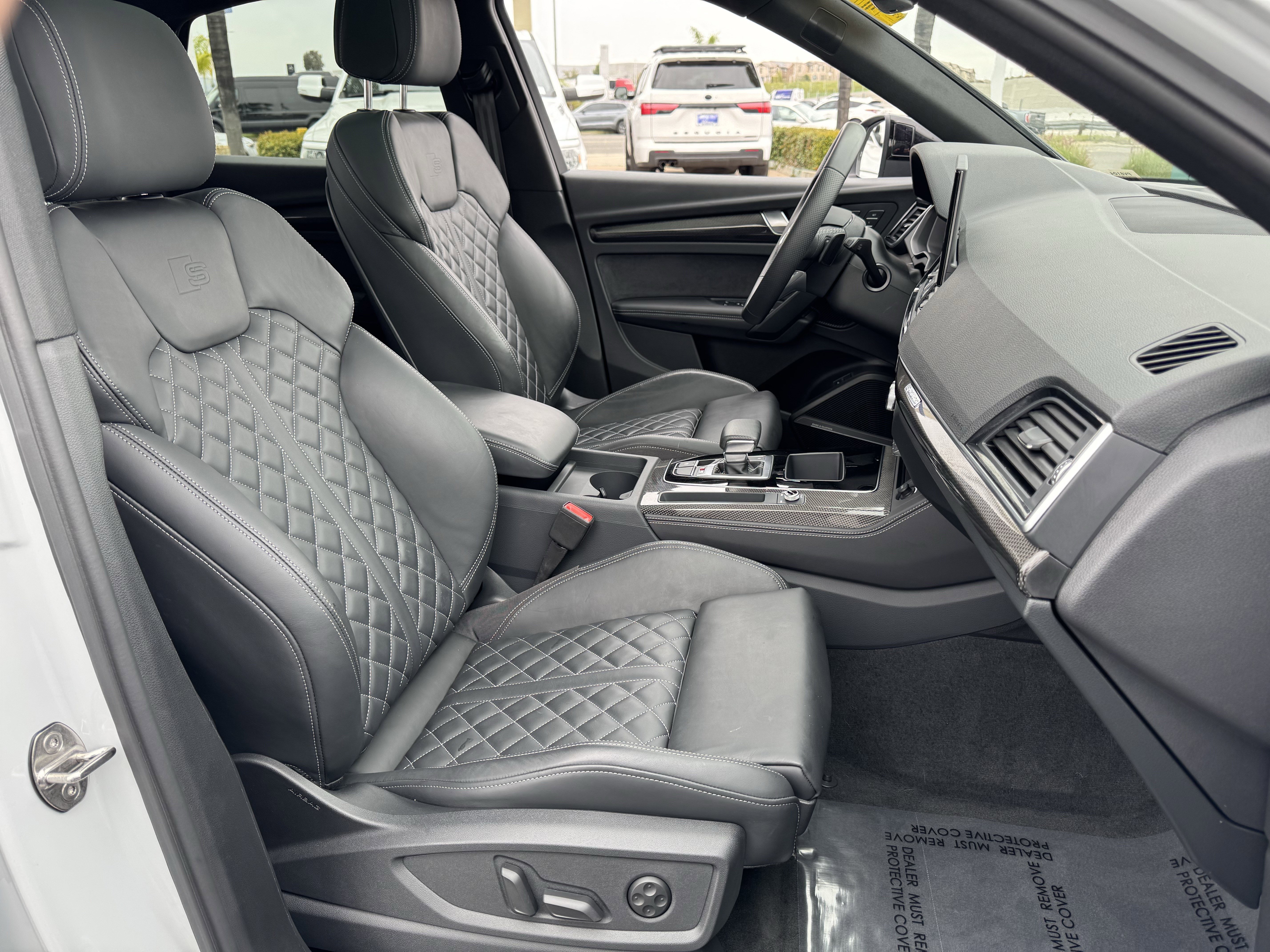 Used 2024 Audi SQ5 Premium Plus w/ Premium Plus Package image 37