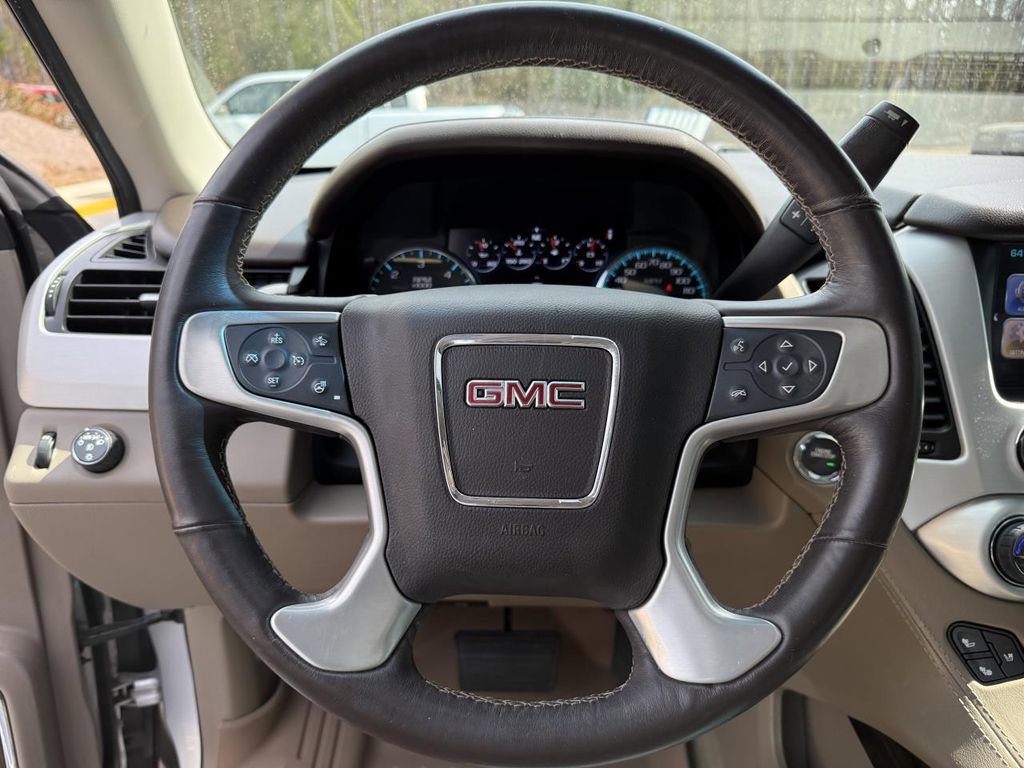 Used 2017 GMC Yukon SLT image 16