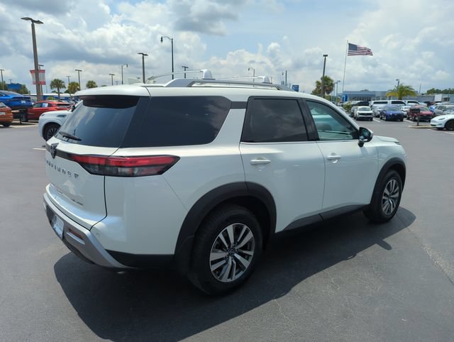 Certified 2023 Nissan Pathfinder SL AWD/4WD image 6