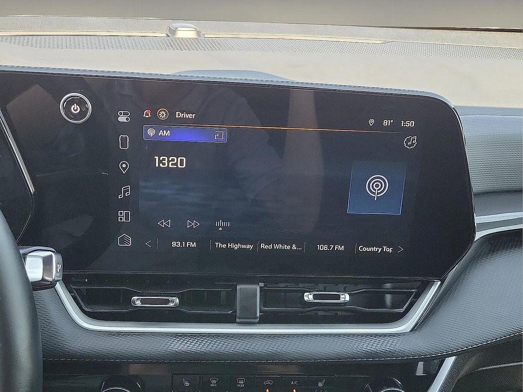 Used 2025 Chevrolet Equinox LT image 15