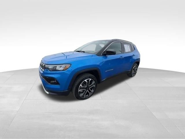 Used 2023 Jeep Compass Limited AWD/4WD image 4