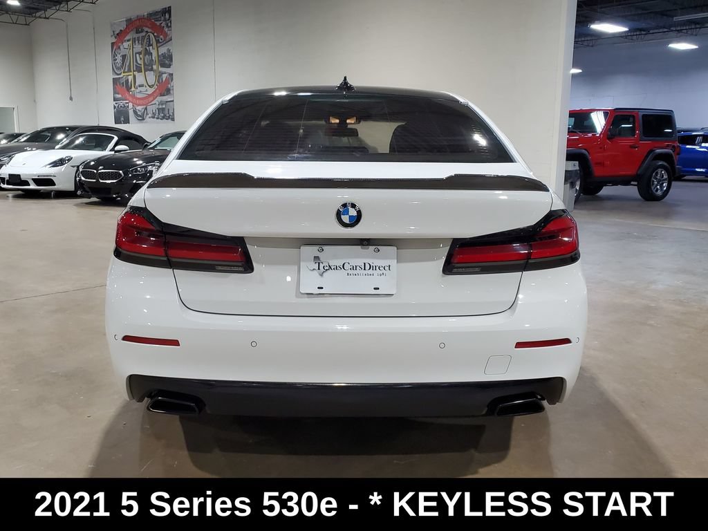 Used 2021 BMW 530e w/ Parking Assistance Package RWD image 11