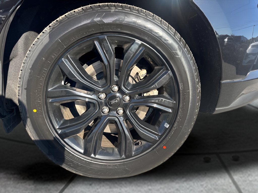 Used 2024 Ford Edge SE w/ Black Appearance Package AWD/4WD image 30