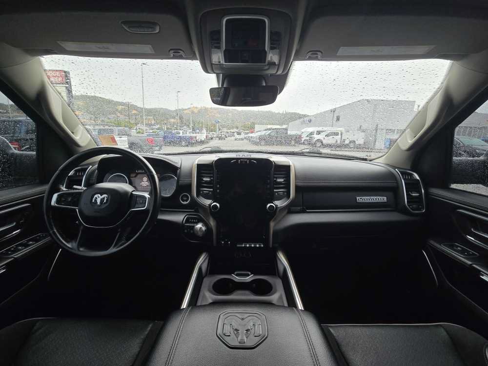Used 2022 RAM 1500 Laramie AWD/4WD image 15