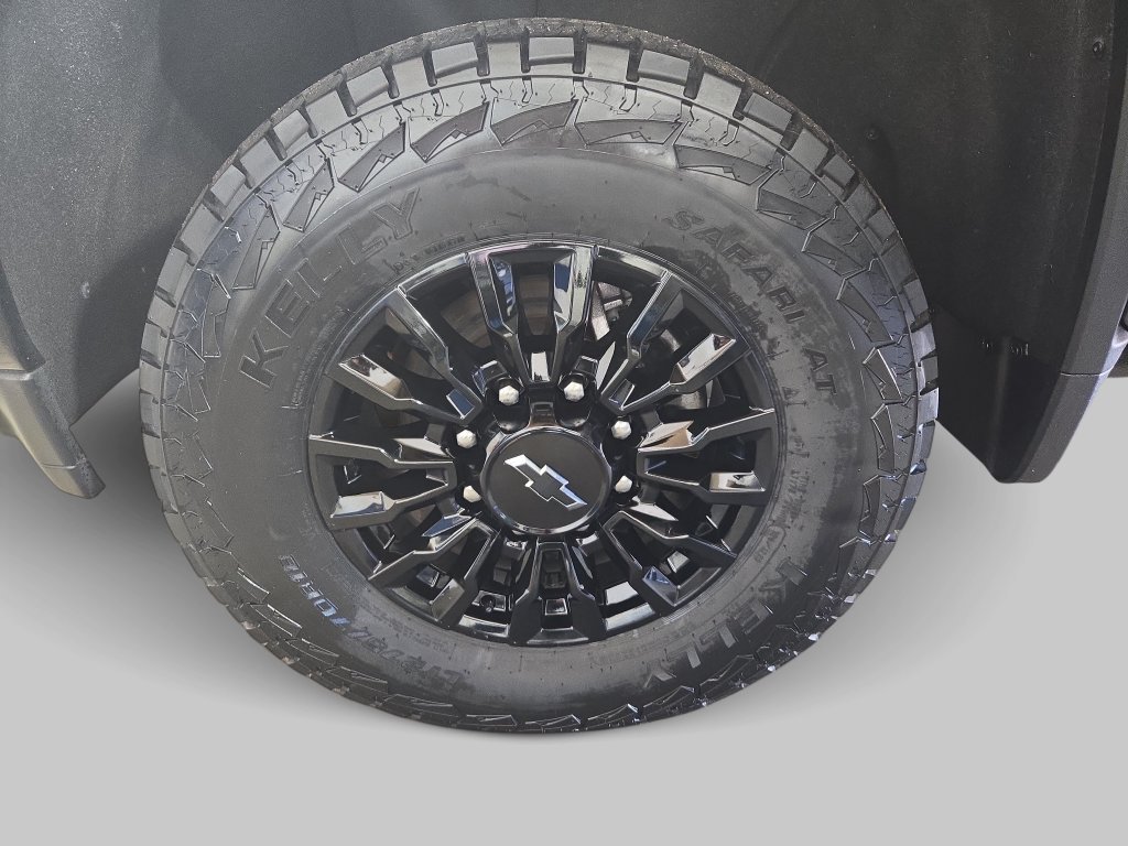 Used 2021 Chevrolet Silverado 2500 LTZ w/ LTZ Plus Package AWD/4WD image 33