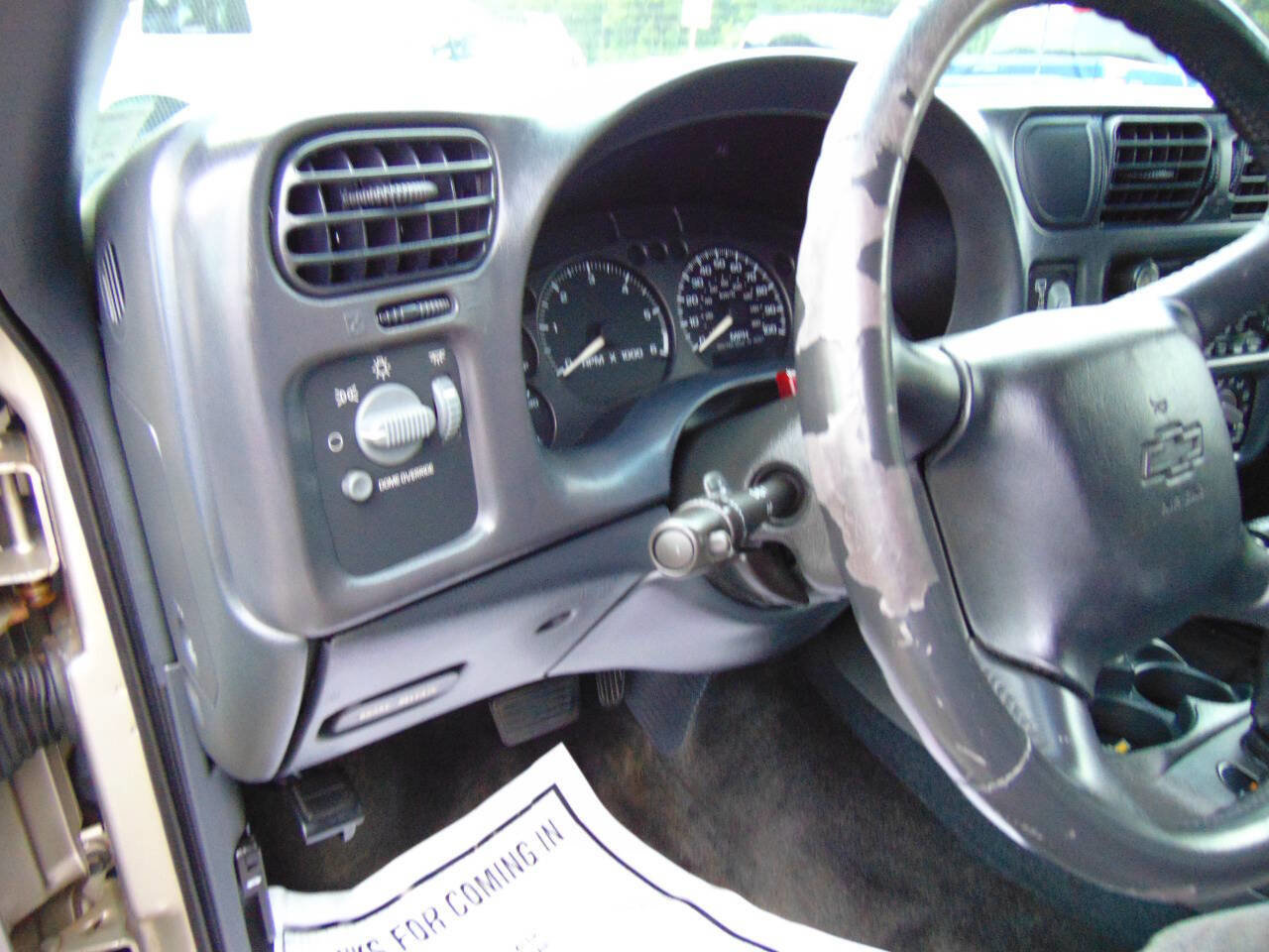 Used 2002 Chevrolet Blazer LS w/ Preferred Equipment Group image 18