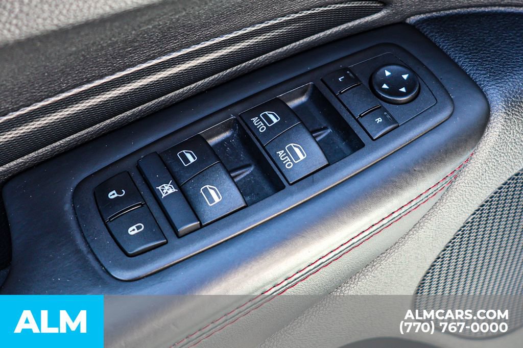 Used 2024 Dodge Durango GT RWD image 48
