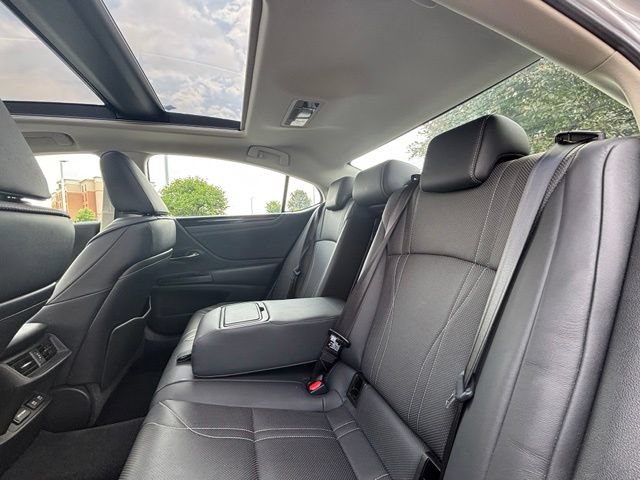 Used 2019 Lexus ES 350 w/ Accessory Package 2 FWD image 31