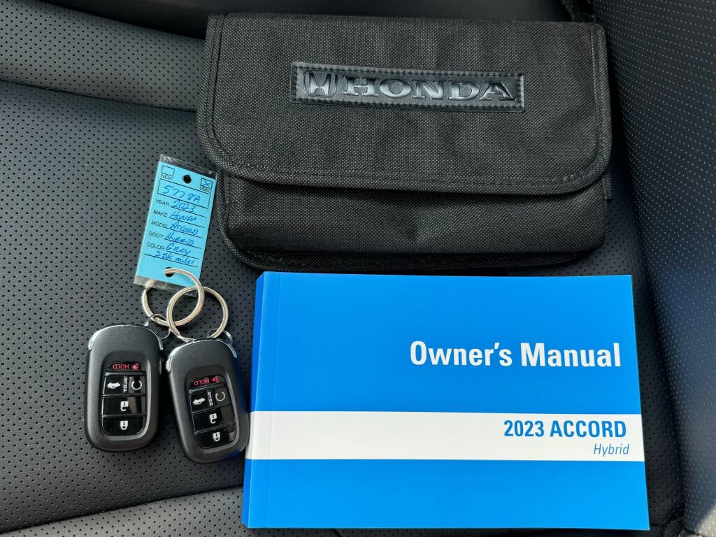 Used 2023 Honda Accord EX-L image 32