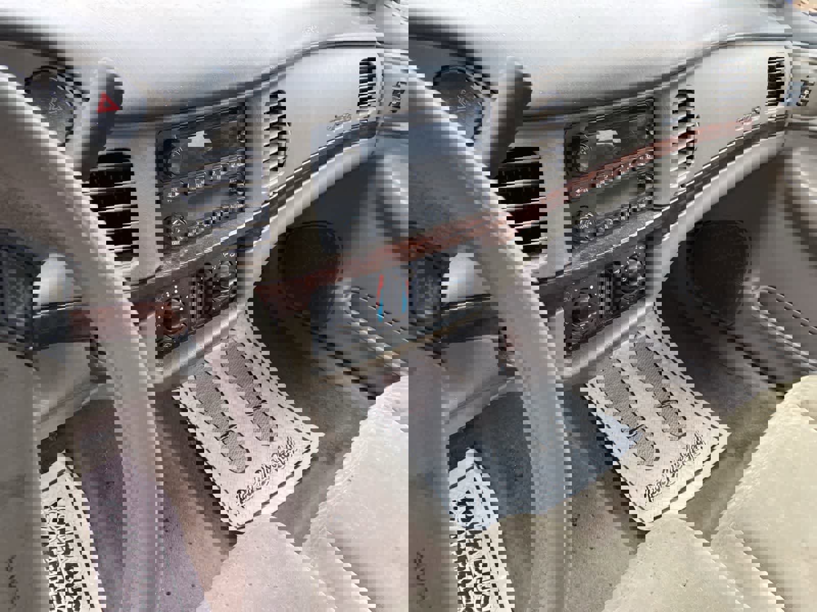 Used 2005 Chevrolet Impala w/ Preferred Equipment Group image 17