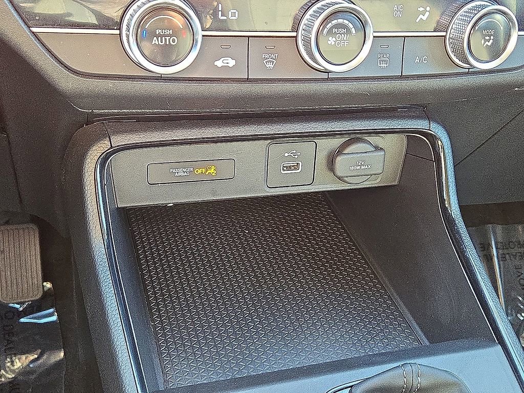 Used 2025 Honda CR-V LX image 28