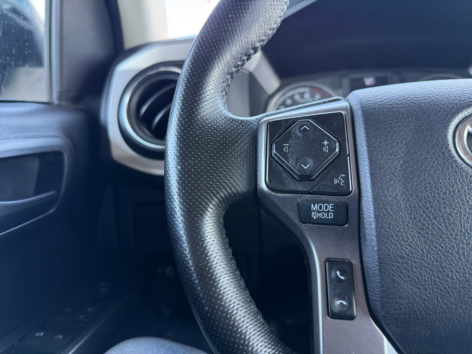 Used 2021 Toyota Tacoma SR5 w/ Blackout Package (TMS) image 16