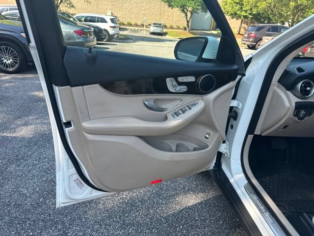 Certified 2019 Mercedes-Benz GLC 300 image 13