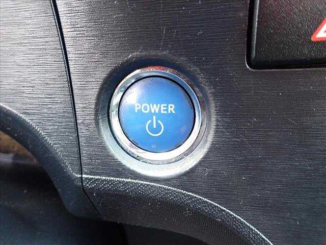 Used 2014 Toyota Prius C Three FWD image 12