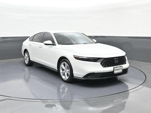 Used 2025 Honda Accord LX image 19