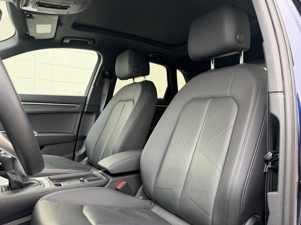 Used 2022 Audi Q3 2.0T Premium image 13