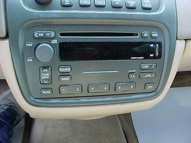 Used 2005 Cadillac De Ville image 25