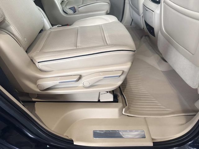 Certified 2024 Cadillac Escalade Premium Luxury w/ LPO, Floor Liner Package AWD/4WD image 53