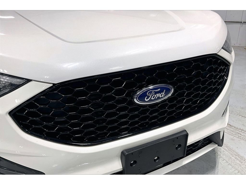 Used 2022 Ford Edge ST-Line image 32