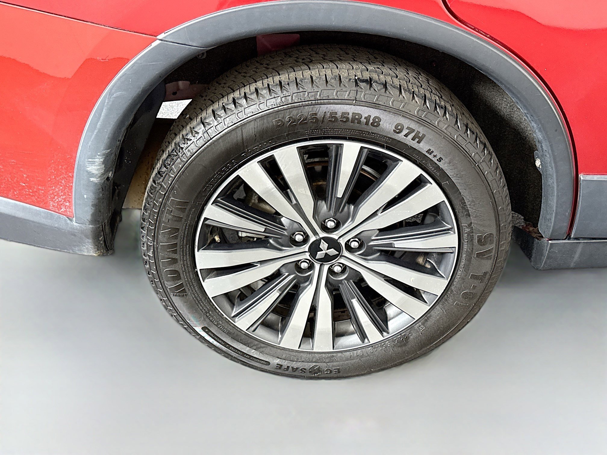 Used 2019 Mitsubishi Outlander SE image 33