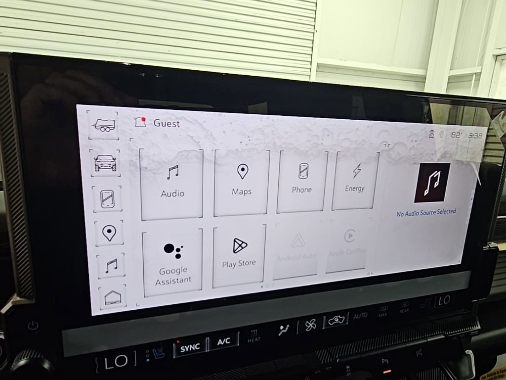 New 2025 GMC Hummer EV 2X w/ Extreme Off-Road Package image 13