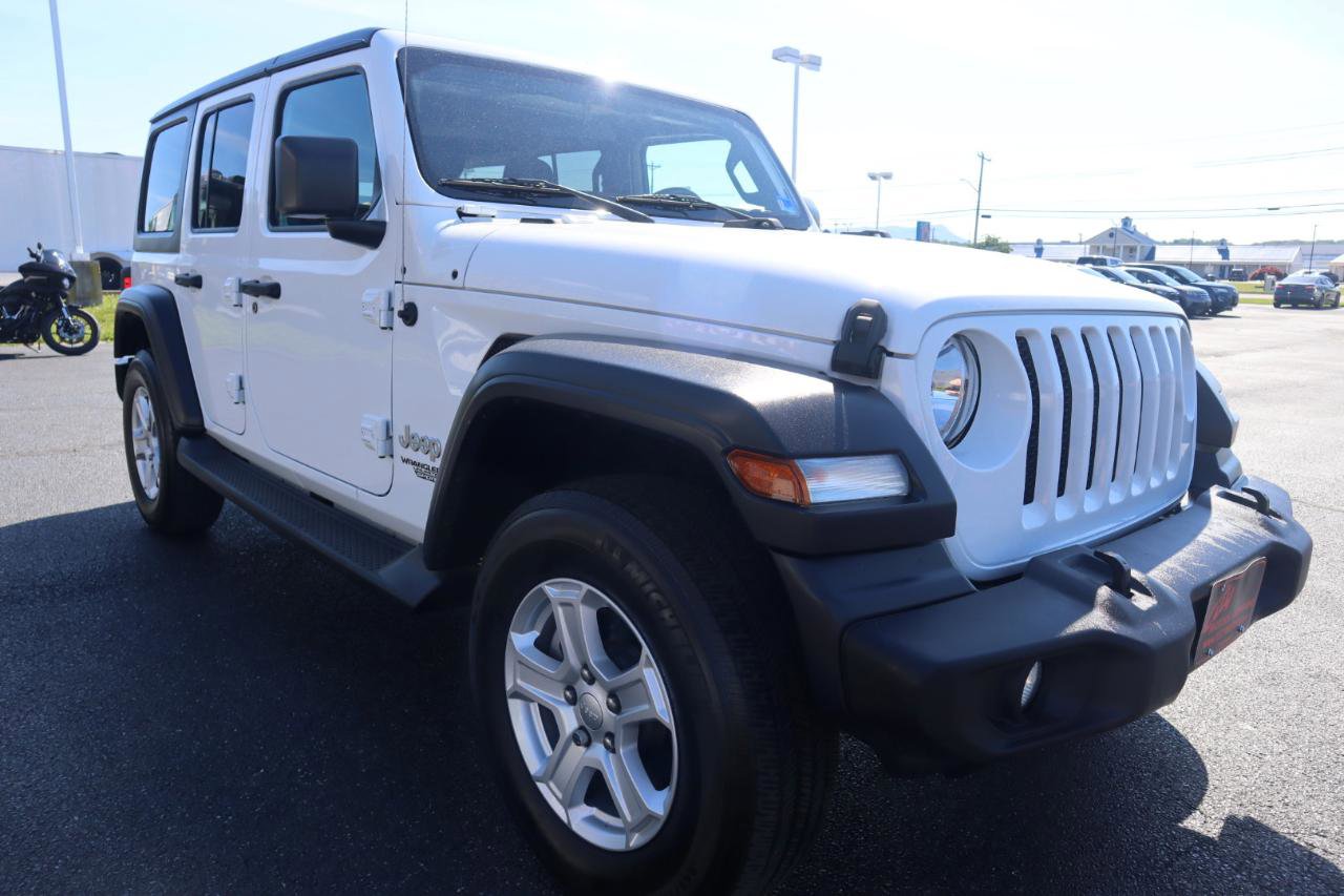 Used 2018 Jeep Wrangler Unlimited Sport S AWD/4WD image 28
