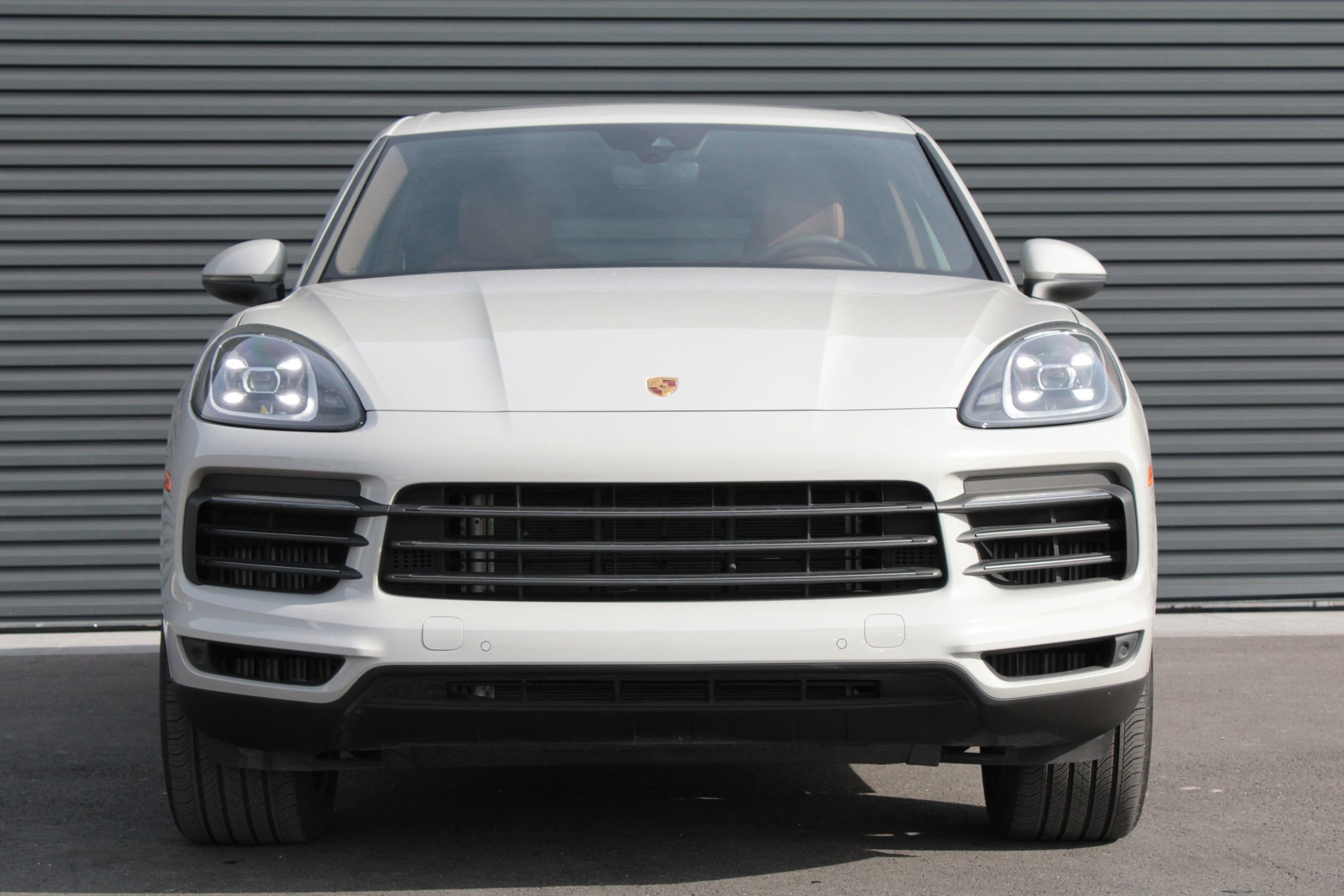 Certified 2023 Porsche Cayenne Platinum Edition image 7