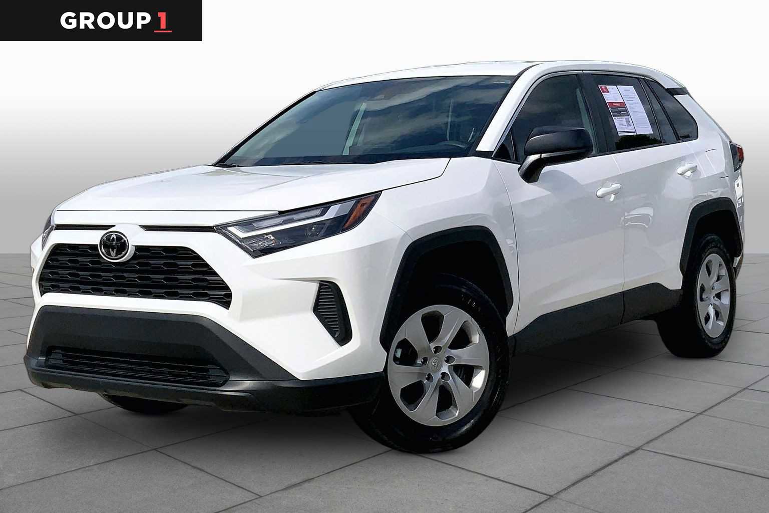 Used 2024 Toyota RAV4 LE FWD image 1