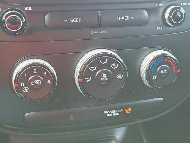 Used 2019 Kia Soul FWD image 27