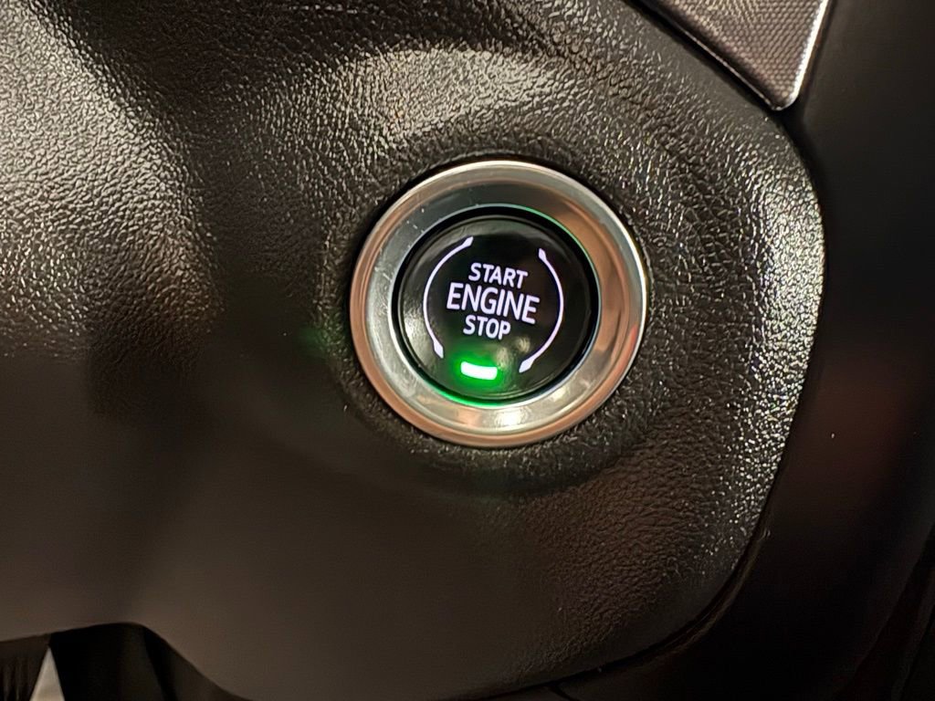 Used 2020 GMC Sierra 1500 Elevation w/ Elevation Value Package AWD/4WD image 29