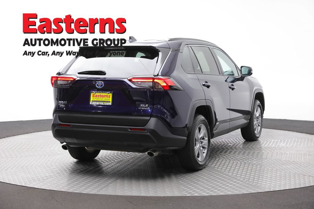 Used 2024 Toyota RAV4 XLE AWD/4WD image 5
