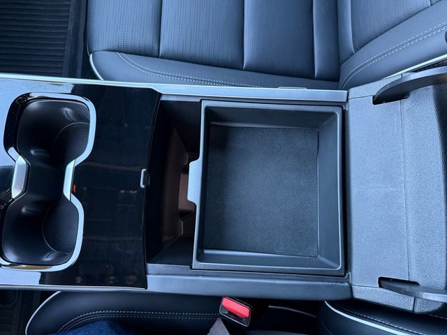 Used 2025 Buick Enclave Sport Touring image 24