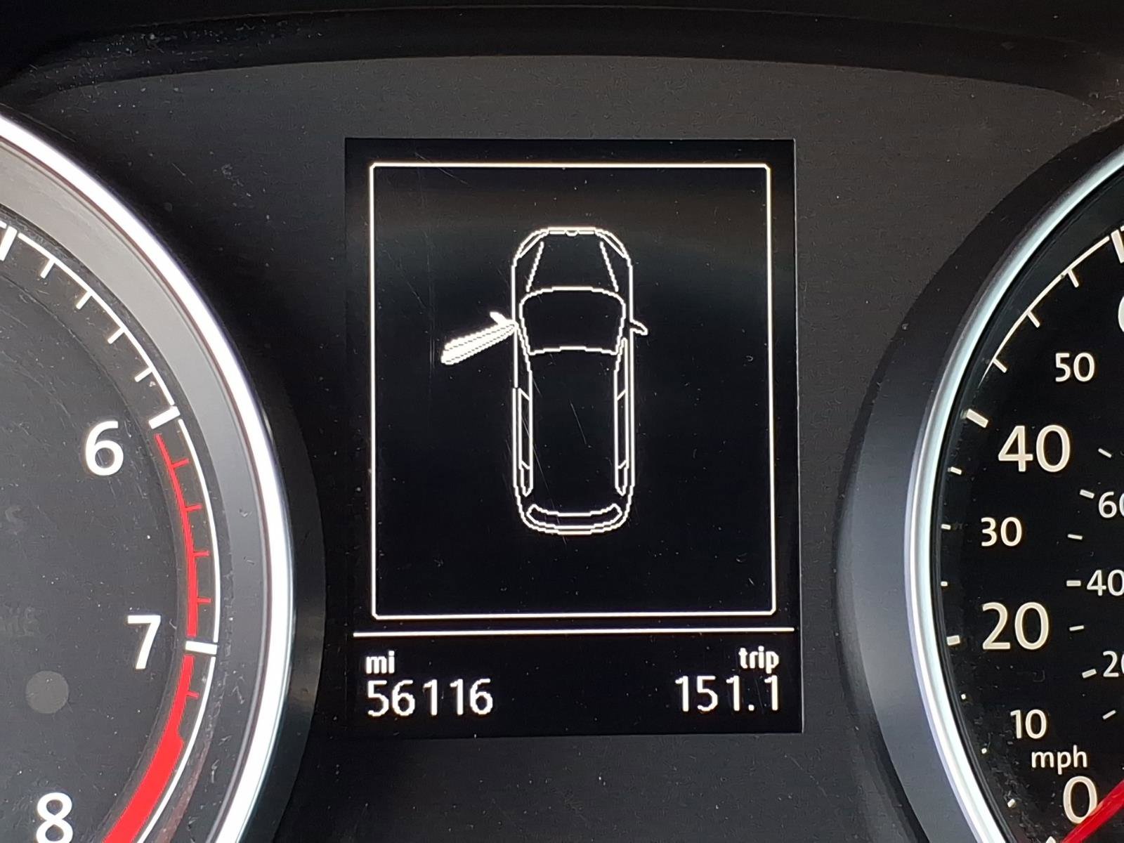 Used 2018 Volkswagen Golf Alltrack SE image 28