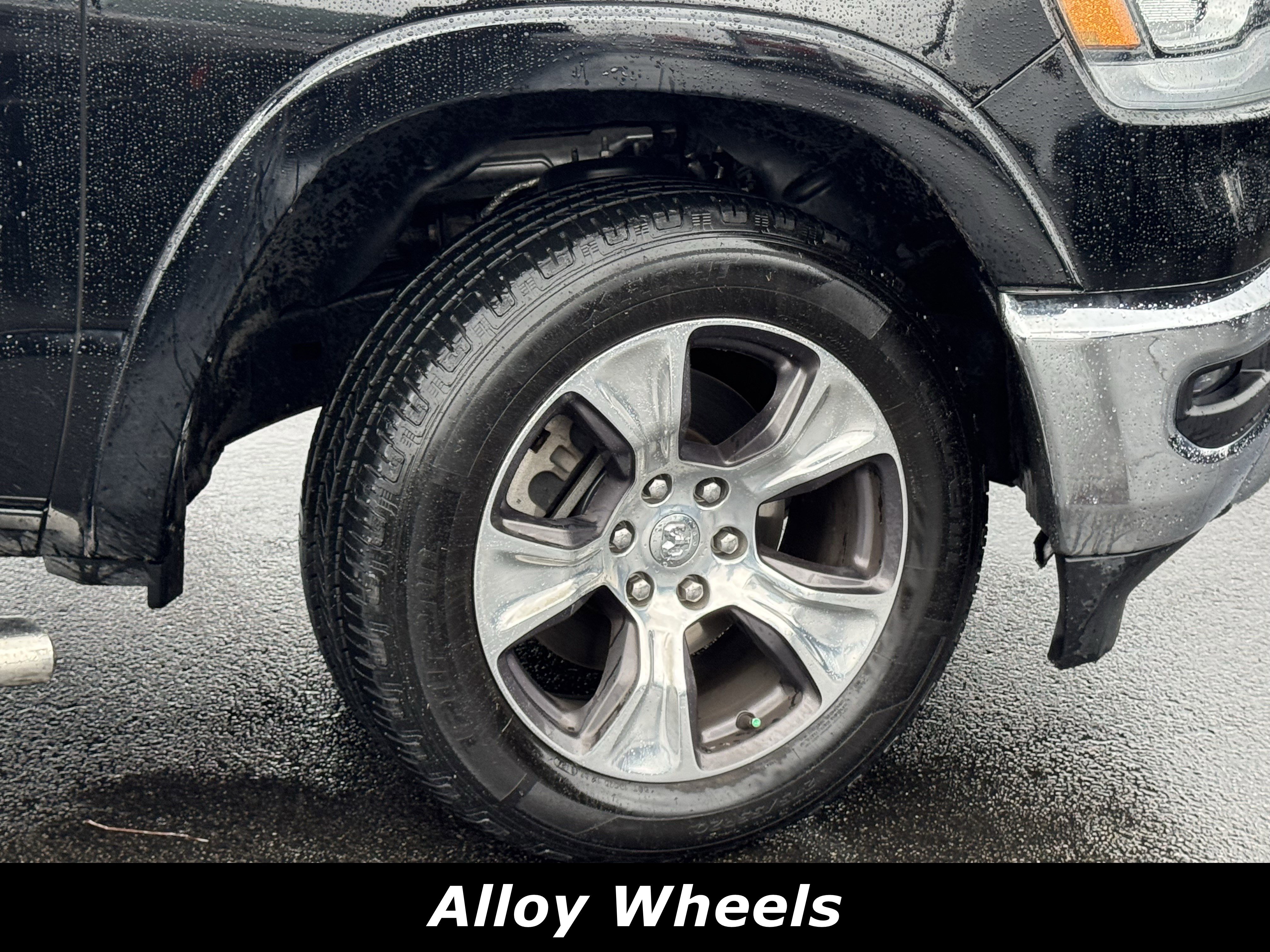 Used 2022 RAM 1500 Laramie image 14