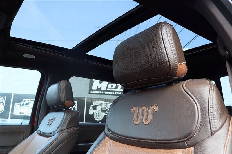 Used 2023 Ford F350 King Ranch w/ FX4 Off-Road Package AWD/4WD image 19